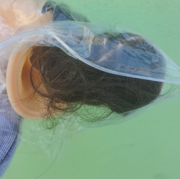 New Celebrity Slip-on Hair Form without Makeup. - Picture 6 of 9